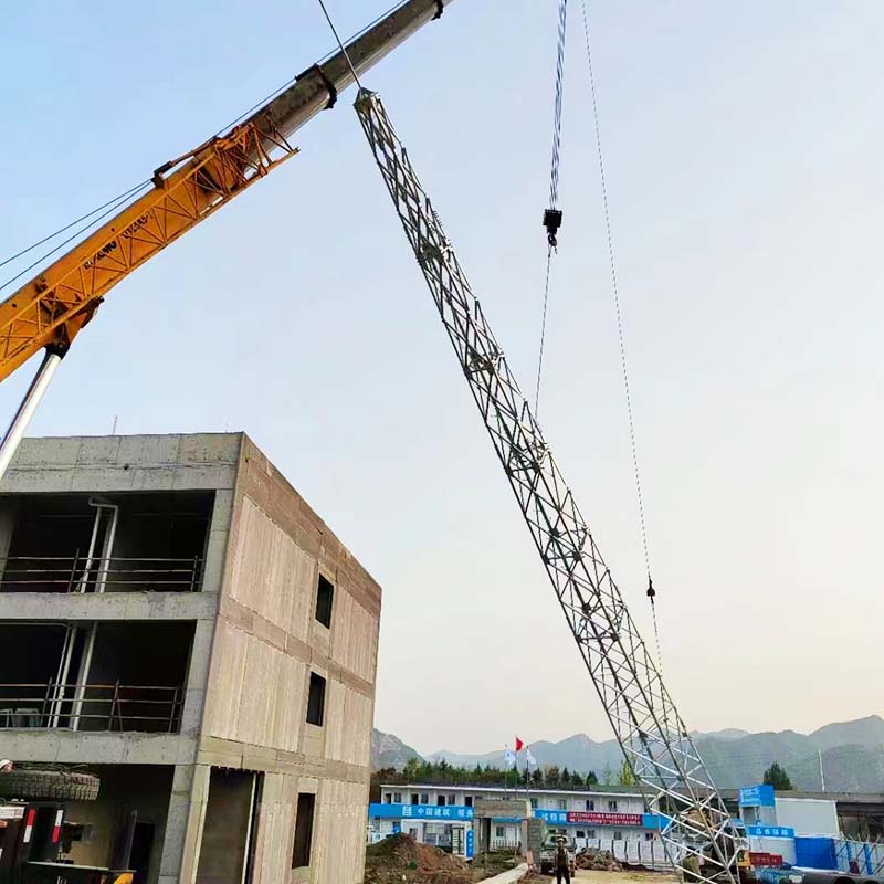 Torre de aço galvanizada da proteção contra relâmpagos do ângulo de GFL quatro por mergulho quente