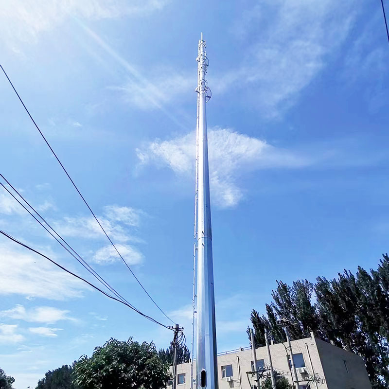 Torres de comunicação móvel em áreas montanhosas